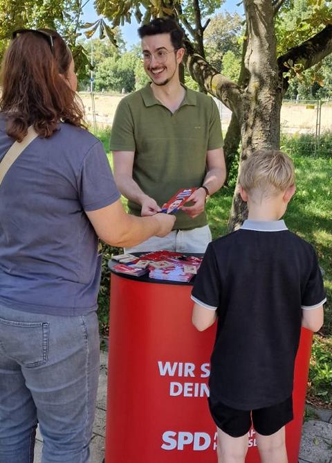 K640_wahlkampf_infostand Infostand